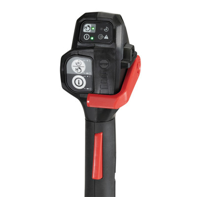 Аккумуляторная коса Makita XGT 40 V MAX UR013GT204, 2 акб BL4050F 5.0 Аh и з/у DC40RA