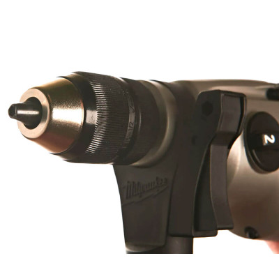 Ударная дрель Milwaukee PD2E 22 R, кейс Kitbox
