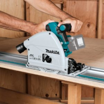Аккумуляторная погружная дисковая пила Makita DSP600Z без акб