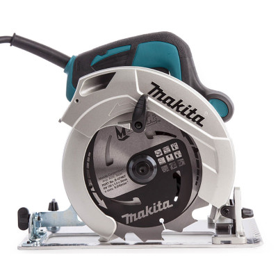 Ручная дисковая пила Makita HS7611 в картонной коробке Ручная дисковая пила Makita HS7611 в картонной коробке
