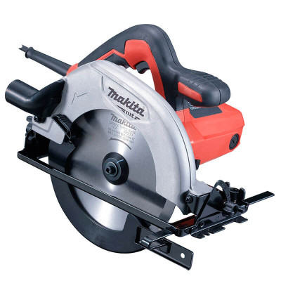 Ручная дисковая пила Makita M5802 в картонной коробке